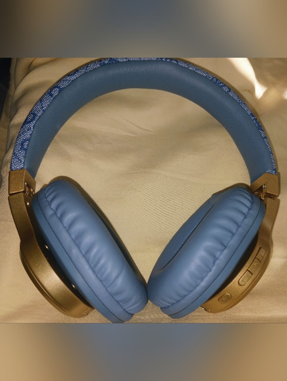 Guess 4G Script On-Ear Wireless Headphones in blue with gold accents - NWOB